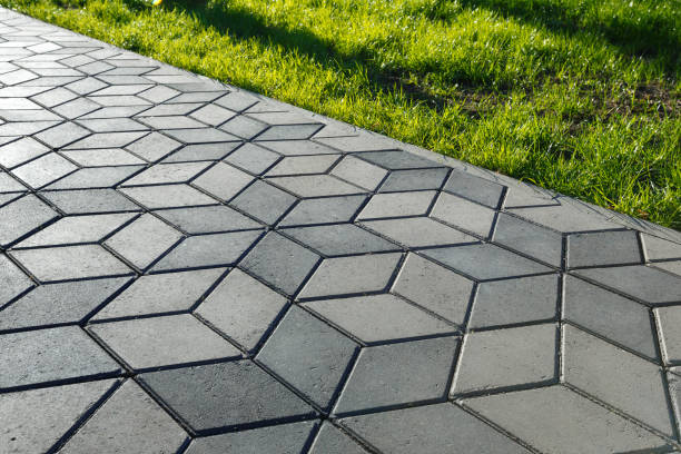 Best Concrete driveway pavers in Harrisburg, IL